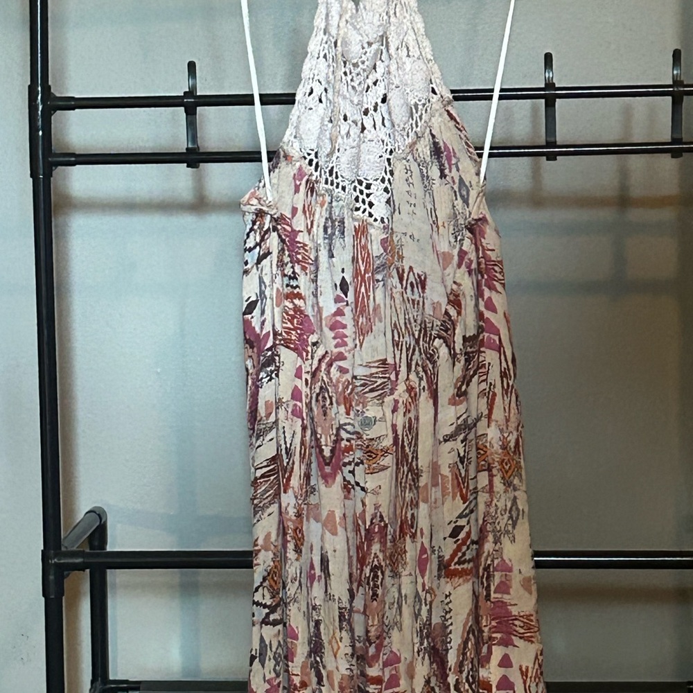 Billabong Backless Halter Dress - Cream and Pink